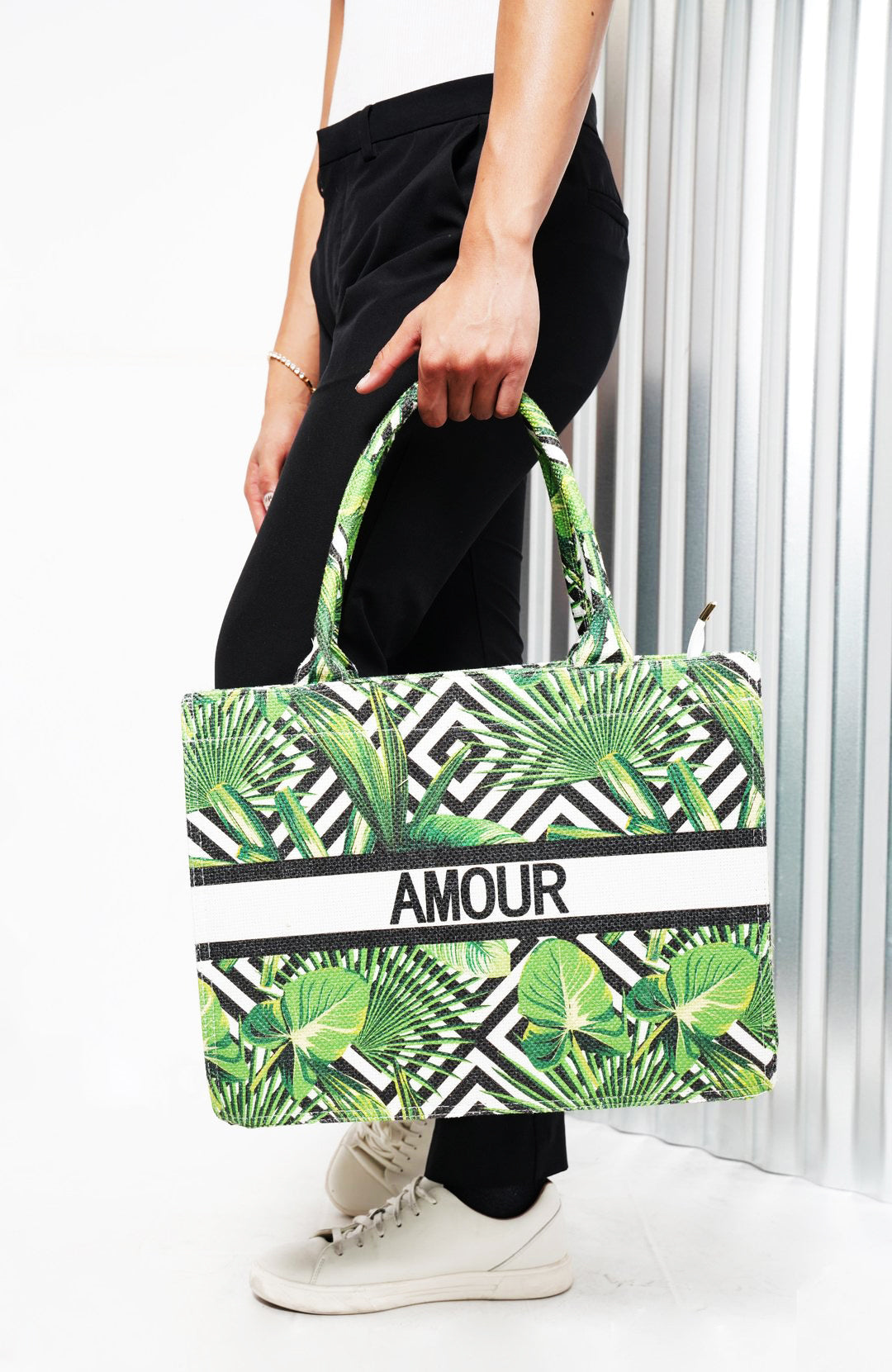 AMOUR Tropical Book Tote (Various Colors)